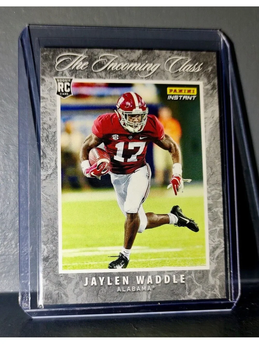 Jaylen Waddle 2021 Panini NFL The Incoming Class Rookie Football Card 1/2525